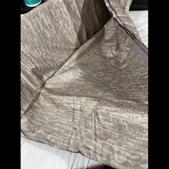 NIB $500 Donna Karan Mesa Collection King Duvet Cover in Earth - Picture 9 of 13